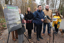 Czwórka Hołowni dla lasów