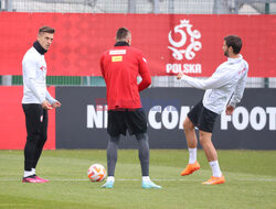 Treningi reprezentacji Polski przed meczem el. UEFA EURO 2024 z Czechami