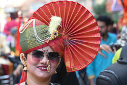 Procesja Gudi Padwa w Mumbaju