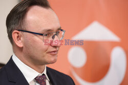 Minister Niedzielski o reformie psychiatrii dla dzieci i młodzieży