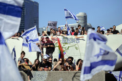 Izrael - protest przeciw radykalnym reformom