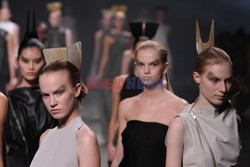 Paris Fashion Week - pokazy