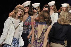 Paris Fashion Week - pokazy