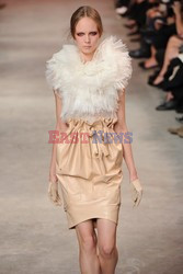 Paris Fashion Week - pokazy