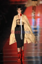 Paris Fashion Week - pokazy