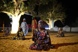 Pokazy grup etnicznych w Senegalu