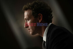Mark Zuckerberg zeznaje przed senacką komisją