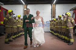 Strażacy z Glasgow wzięli ślub w remizie