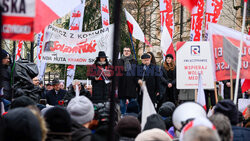 Protest Wolnych Polaków przed Trybunałem Konstytucyjnym