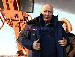Putin z wizytą w fabryce bombowców Tu-160M