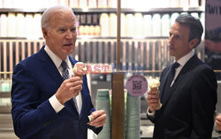 Prezydent Biden w lodziarni