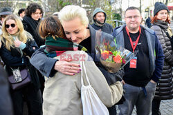 Julia Nawalna protestuje pod ambasadą Rosji w Berlinie