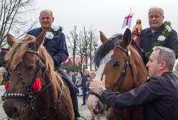 Wielkanocna procesja konna