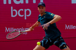 Hubert Hurkacz pokonał Jana Choinskiego w 2. rundzie turnieju w Estoril