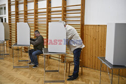 Druga tura wyborów prezydenckich na Słowacji