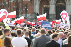 Aleksander Miszalski i Rafał Trzaskowski na spotkaniu wyborczym w Krakowie