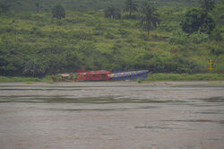 Transport rzeczny w Kongo - AFP