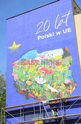 Mural na 20. rocznicę obecności Polski u UE