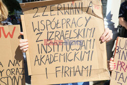 Propalestyński protest przed UW