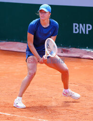 Iga Świątek trenuje na kortach Roland Garros