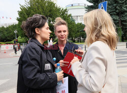 Protest twórców filmowych przed Sejmem ws. tantiem