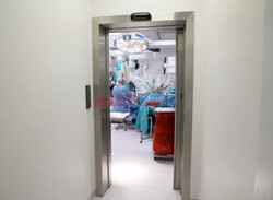 Operacja robotyczna resekcji przełyku w WIM