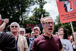 Protest twórców filmowych przed Sejmem ws. tantiem