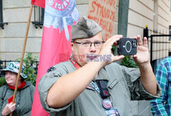 Demonstracja Konfederacji Korony Polskiej przed Sejmem