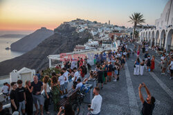 Santorini chce ograniczyć liczbę turystów