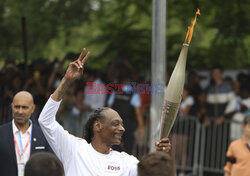 Snoop Dogg z pochodnią olimpijską