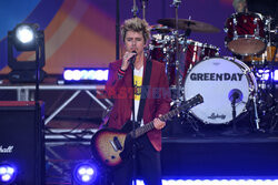 Green Day występuje w Good Morning America
