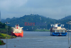 Transport przez Kanał Panamski - AFP