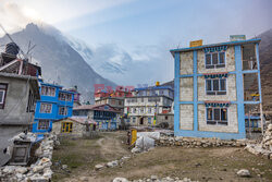 Himalajska wioska Kyanjin Gompa