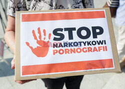 Ordo Iuris rejestruje komitet "Stop narkotykowi pornografii"