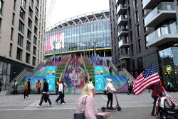 Swifty Steps na stadionie Wembley