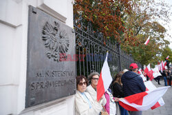 Protest PiS przed Ministerstwem Sprawiedliwości