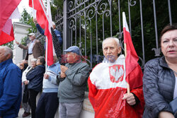 Protest PiS przed Ministerstwem Sprawiedliwości