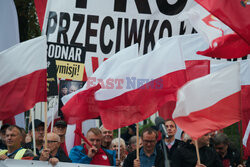 Protest PiS przed Ministerstwem Sprawiedliwości