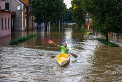 Ewakuacja mieszkańców Lewina Brzeskiego