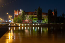 Wrocław szykuje się na przyjęcie fali powodziowej