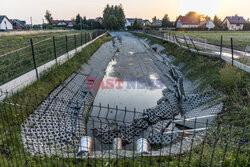 Uszkodzony zbiornik retencyjny w Krakowie Grebałowie