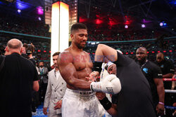 Anthony Joshua znokautowany w walce z Danielem Dubois