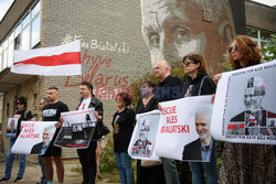 Manifestacja na rzecz noblisty Alesia Bialackiego w Wilnie