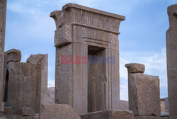 Zwiedzanie ruin Persepolis w Iranie