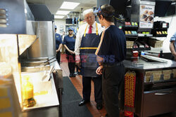 Donald Trump pracuje w McDonaldzie