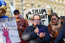 Azyl, prawo, konstytucja! - protest przed KPRM