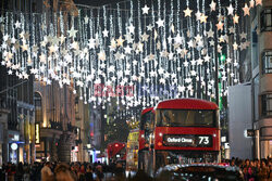 Świąteczna iluminacja na Oxford Street