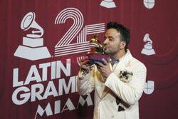 25. nagrody Latin Grammy