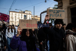 Antyrządowe demonstracje studentów we Włoszech