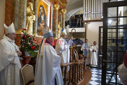 Poświęcenie kaplicy Matki Bożej Ostrobramskiej w Łapach